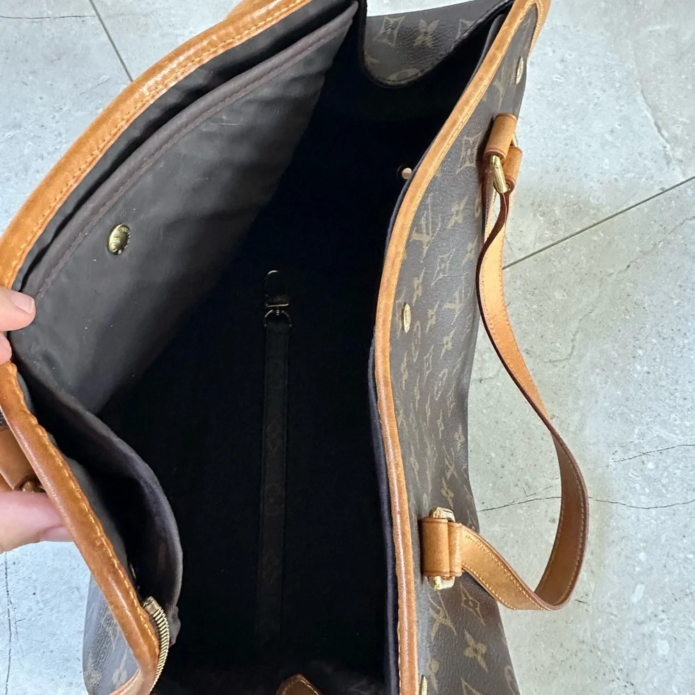 Louis Vuitton Brown Monogram Handbag